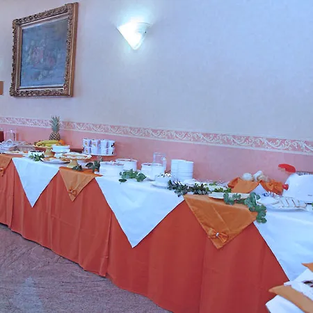 فندق دوناتيلو